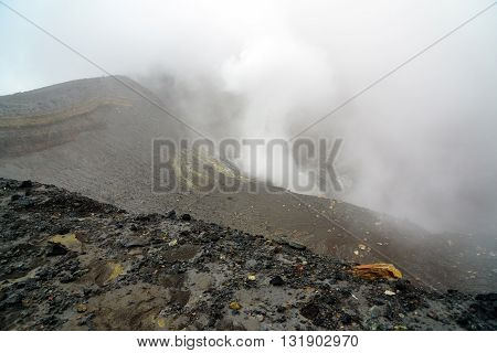 Tompaluan Crater Lokon-empung Volcano