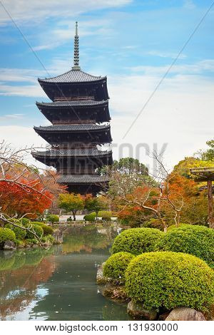 Toji Temple in Kyoto, Japan in Autumn