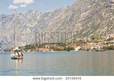 Vista sobre a Baía de Kotor