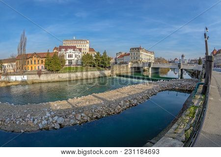Oradea, Romania - January 27, 2018: View From The Town Hall Part Of The City Center With Crisul Repe