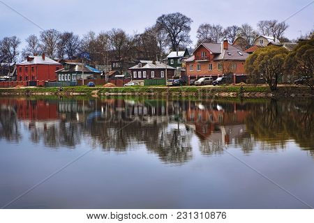 Sergiev Posad, Moscow Region,  Russia - September 30: Golden Autumn, Small Cottage Near River,  On S