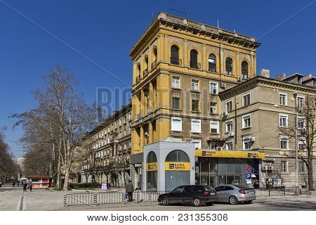 Dimitrovgrad, Bulgaria - March 15, 2014: Typical Street And Building In Town Of Dimitrovgrad, Haskov