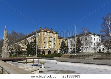 Dimitrovgrad, Bulgaria - March 15, 2014: Typical Street And Building In Town Of Dimitrovgrad, Haskov