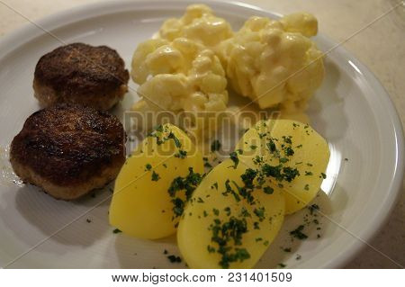 Frikadelle - German Meatballs With Cauliflower Sauce Bernaise And Baked Parsley Potatoes