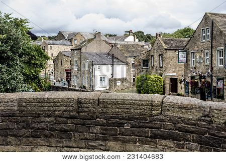 The Stone Bridge Looking Over Towards The Centre Of The Town