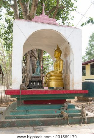 Kanchanaburi,thailand- February 19,2018: Temple Wat Trai Rattanaram