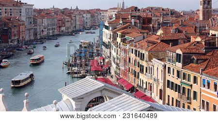 Venice Italy Grand Canal And Rialto Bridge With Many Boats From An Unusual View