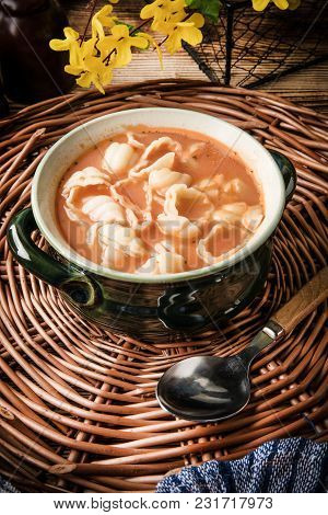 Fresh Tomato Soup With Conchigliette.