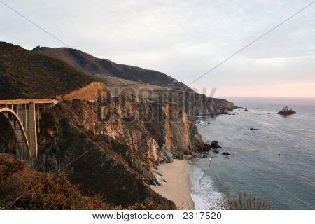Bixby Bridge, vicino a Monterey, California