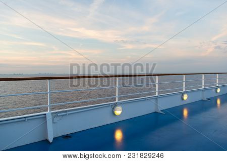 Summer Vacation, Wanderlust. Shipboard On Idyllic Seascape On Evening Sky. Ship Board In Miami, Usa 