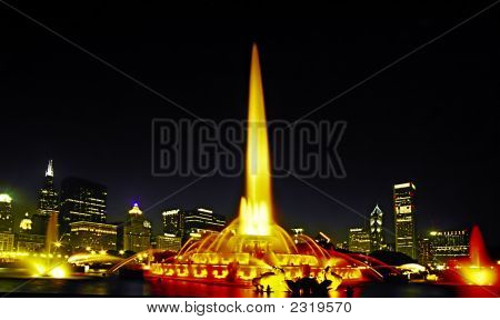 버킹엄 분수 밤