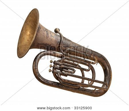 Antike Tuba isoliert mit einem Beschneidungspfad