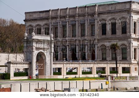 Ciragan palace luxury Istanbul hotel