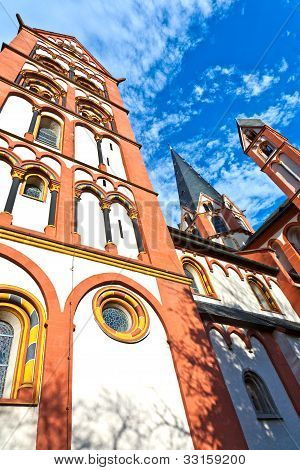 Famosa catedral gótica en Limburg