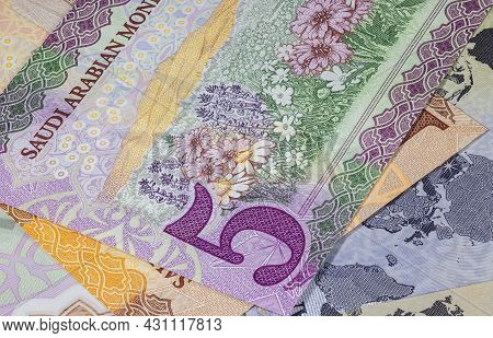Close Up Photography Of Saudi Arabian Money. Paper Currency Of Saudi Arabia. Saudi Riyal With The Po