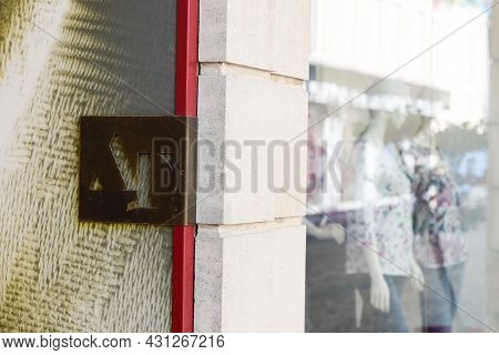 Bordeaux , Aquitaine  France - 08 25 2021 : Armand Thierry Boutique Facade Of Clothing Shop With Tex