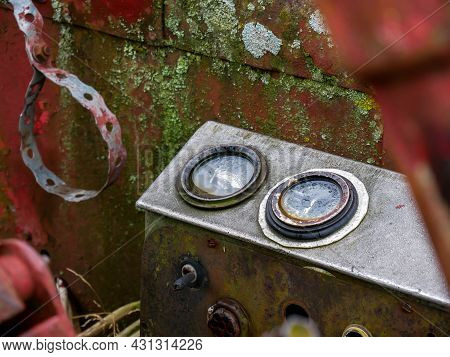 Valea Rece, Romania- 29 August 2021: Simple Dashboard On An Old Abandoned Tractor On The Field.