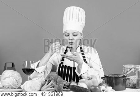 Taste The Taste. Ready To Cook New Dish. Fresh Vegetarian Salad. Chef Cook In Commercial Kitchen. Pr