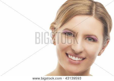 ภาพเหมือนของสาวยิ้มสวยทองผู้หญิง