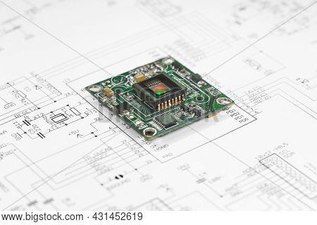 The Circuit Board With The Cmos Sensor Lies On The Circuit Diagram
