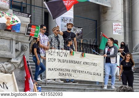 Downtown Vancouver, British Columbia, Canada - August 28, 2021: Crowd Of People Protesting Against T