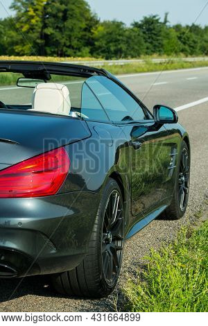Dnepropetrovsk, Ukraine - 08.24. 2021: Photos Of The Mercedes Benz Sl550 Convertible On The Road.