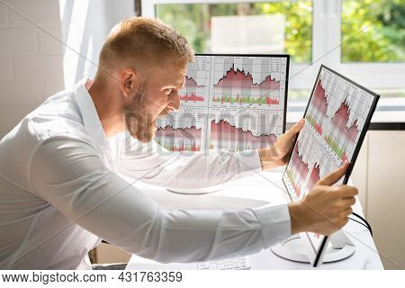 Stock Trade Loss And Insolvency. Plummeting Market Crisis