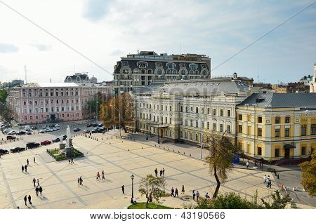 Mikhailovskaya placu w Kijowie