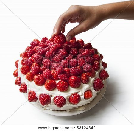 Strawberry And Raspberry Cake