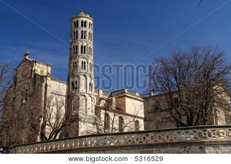 Uzes katedrála