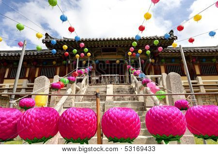 temple lantern