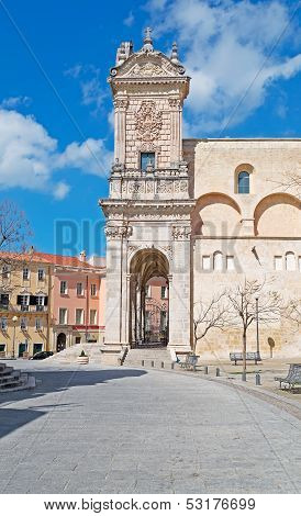 Duomo Square
