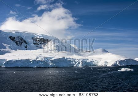 Antarctica - Antarctic Peninsula - Global warming - Fairytal