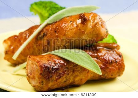 Dana Saltimbocca adaçayı ile