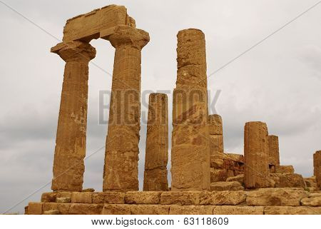 The Ruins Of Temple Of Concordia, Valey Of Temples, Agrigento, Sicily, Italy