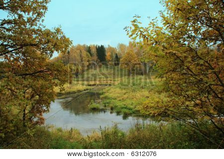 Autunno e fiume