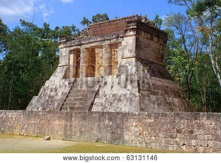 Great Ball Court of Chichen Itza