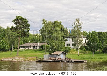 Idyllic summer house