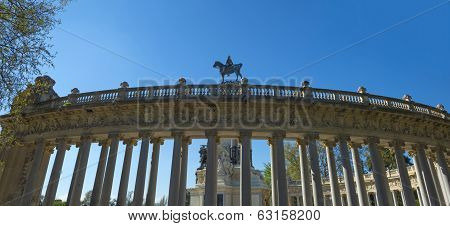 Equestrian statue in the Buen Retiro Park