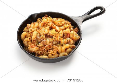 american chop suey, american goulash, american pasta dish