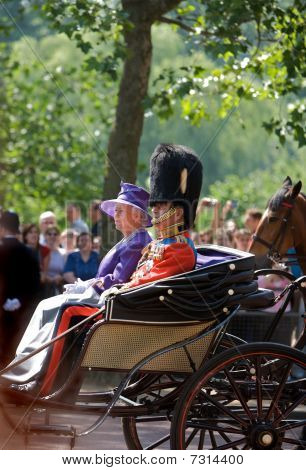 รอยัล Trooping 2549 สี