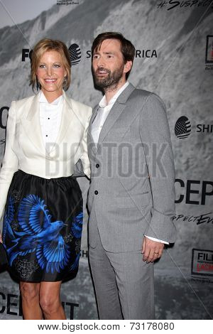 LOS ANGELES - SEP 30:  Anna Gunn, David Tennant at the 