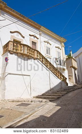 Alleyway. Laterza. Puglia. Italy.