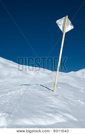 Metal Sign op de skipiste