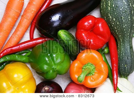 Colores diferentes verduras frescas