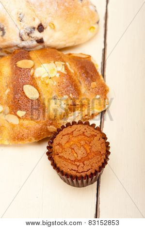 Sweet Bread Cake Selection