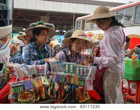 Street Pedlars Selling Local Souvenirs In Myanmar