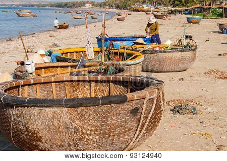 MUINE, VIETNAM - March 23, 2009. Fishing Village, Market And Colorful Traditional Fishing Boats