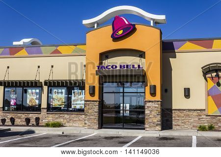Muncie IN - Circa July 2016: Taco Bell Retail Fast Food Location. Taco Bell is a Subsidiary of Yum! Brands I