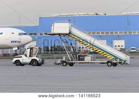 Truck Transports Aircraft Gangway